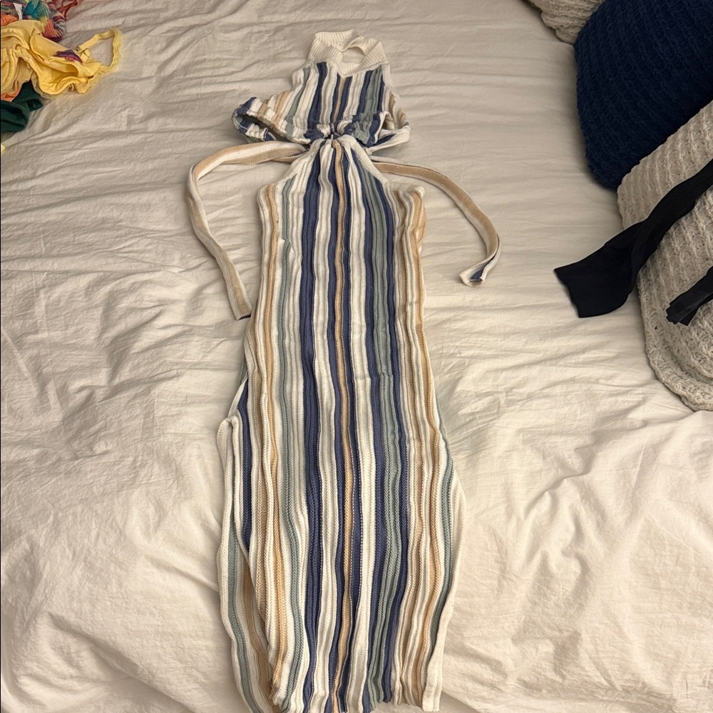 Chic Striped Midi Dress in Blue and Cream